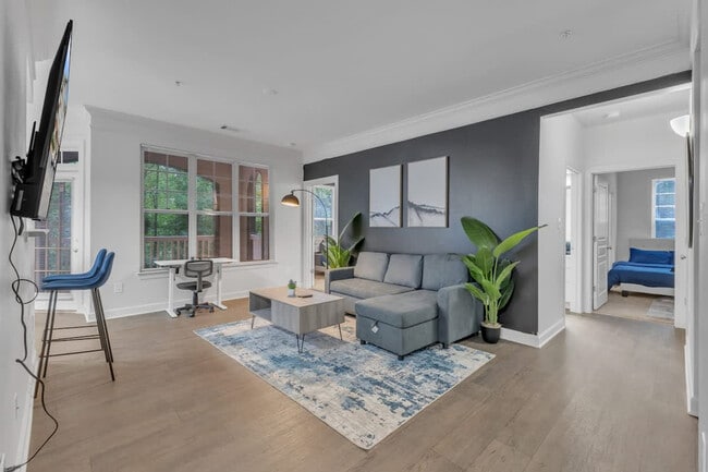 Building Photo - 1808 Brisbane Woods Way Rental