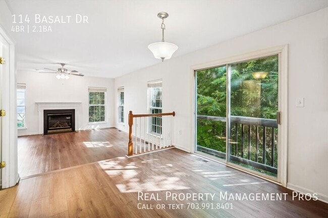 Photo - 114 Basalt Dr