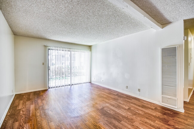 Photo - Cherry Creek Apartments
