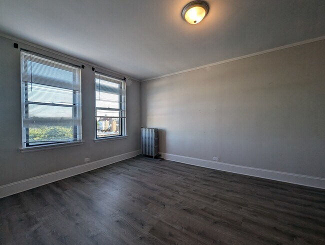 Photo - 3335 W Diversey Ave Unit 333