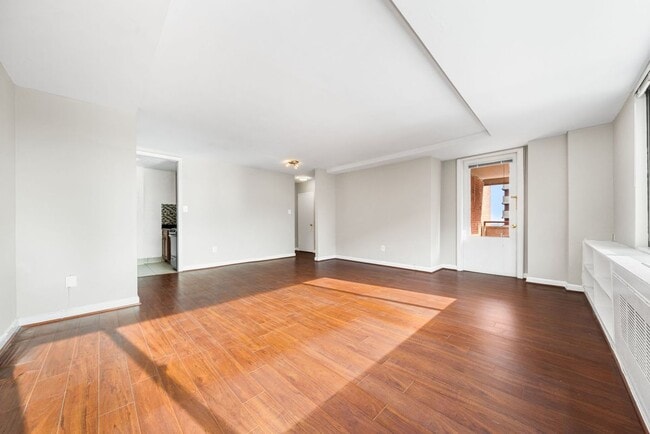 Photo - 1021 Arlington Blvd