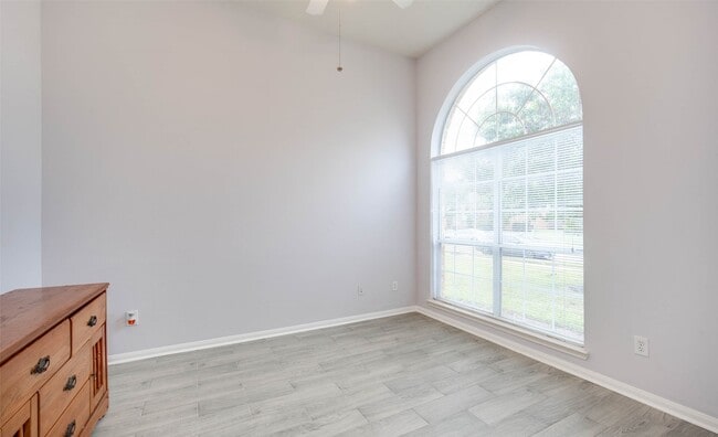 Photo - 9323 Hillhaven Ct
