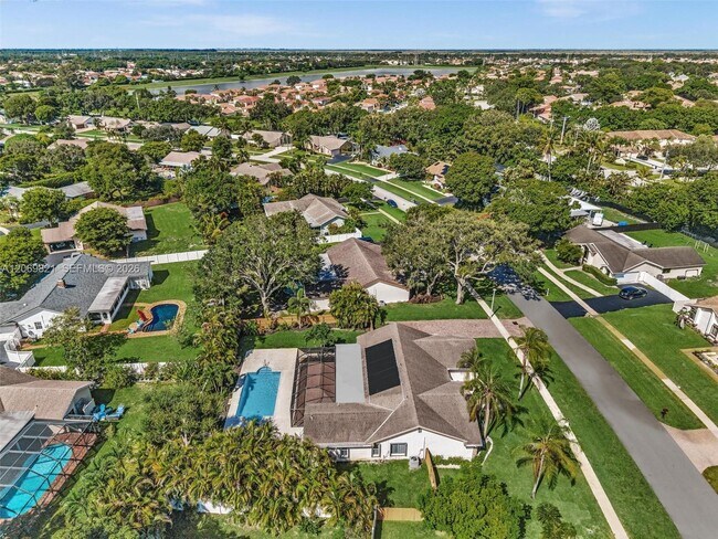 Photo - 18232 104th Terrace S