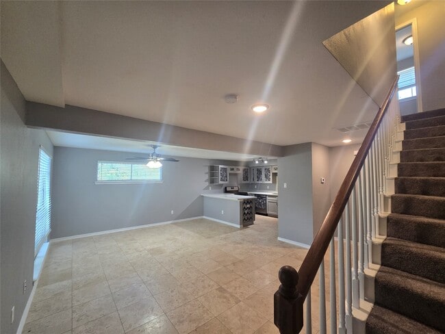 Photo - 7810 Oakridge Dr