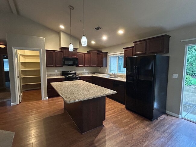 Photo - 7172 Landcaster Ct