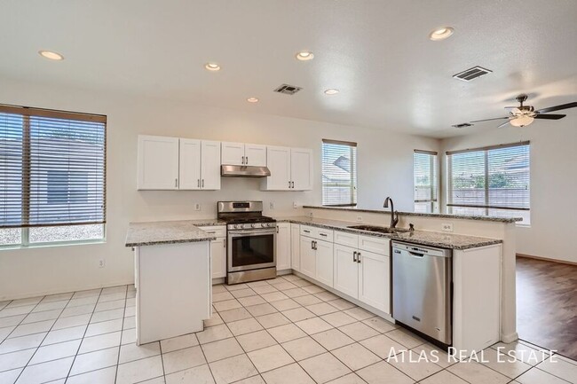 Photo - 9213 N Desert Earth Pl