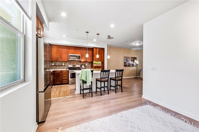 Photo - 664 Colorado Cir