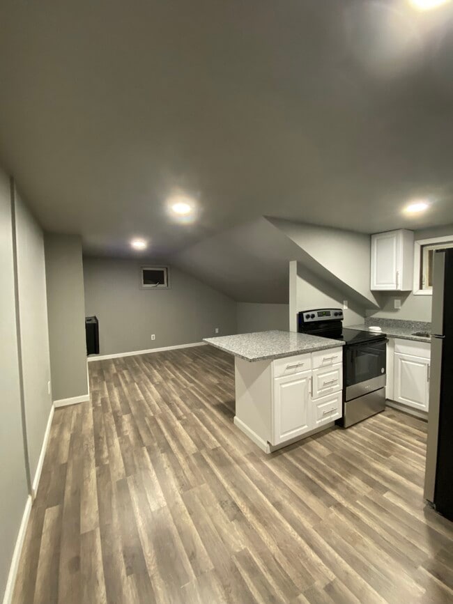 Photo - 4 Saratoga Ave Unit 3