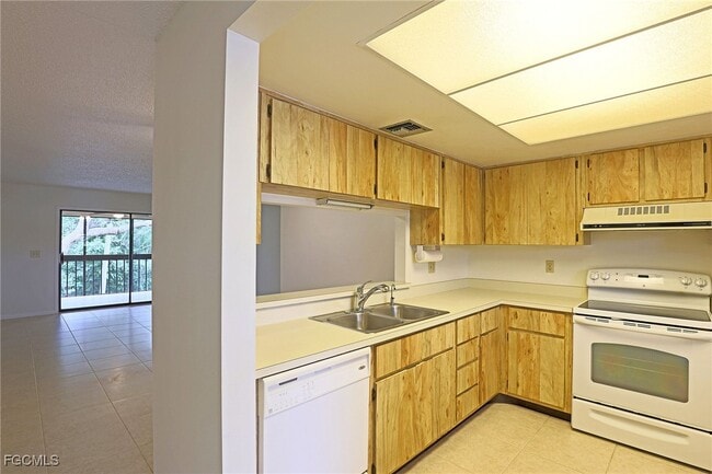 Photo - 6120 Whiskey Creek Dr Unidad 409