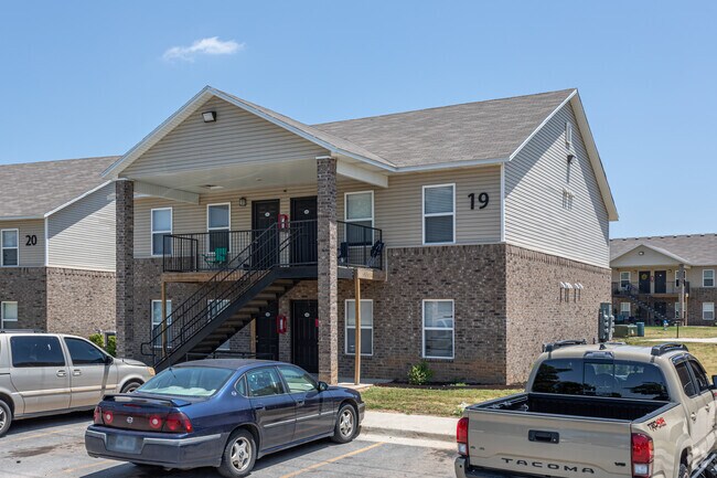 Wobbe Lane Apartments