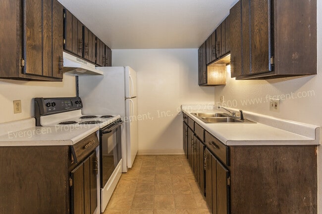 Photo - 1314 E 16th St Unit 203