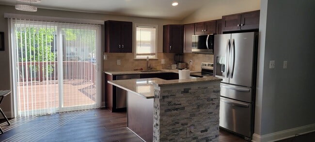 Photo - 1429 Boulder Ln