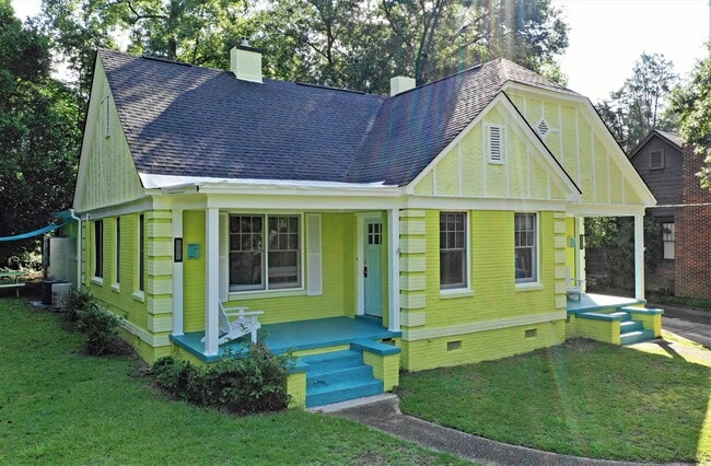 Building Photo - 120 S Harden St Unit A