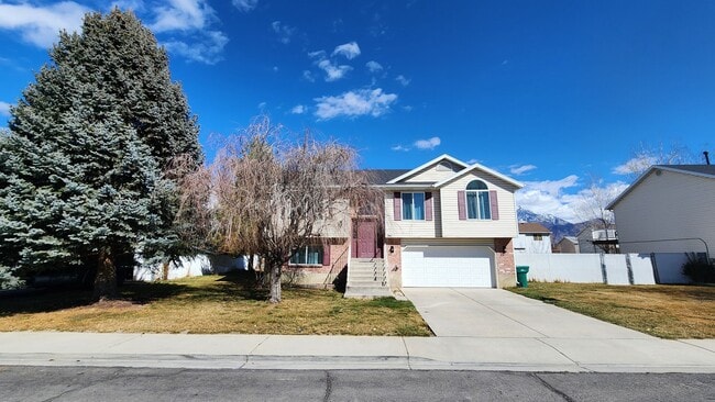 Building Photo - Immaculate Fully Remodeled Orem Home for Rent