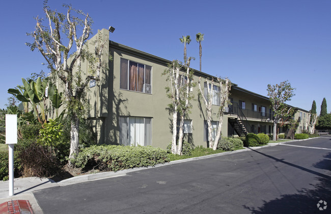 Olivewood Apartments - Olivewood Apartments