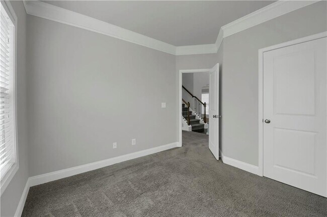 Photo - 551 Wagon Hill Ln