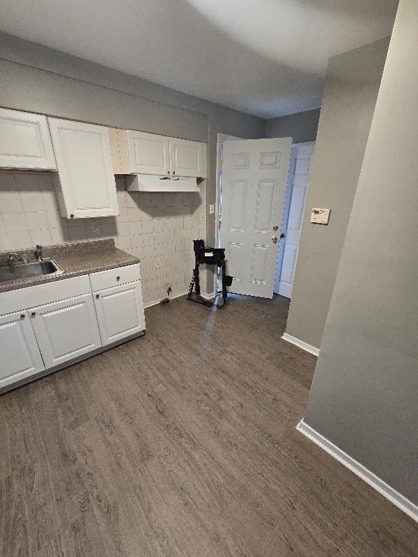 Photo - 20515 Moross Rd