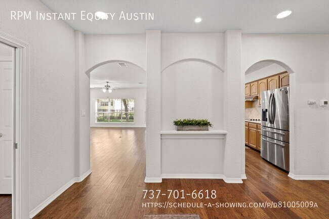 118 Sabine Dr