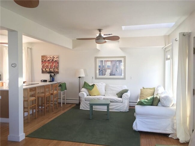 Photo - 20 Lawton Ave