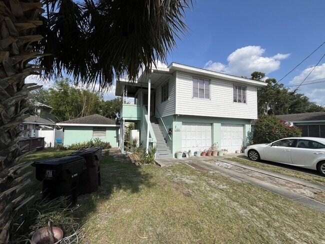 Photo - 2307 Formosa Ave Townhome