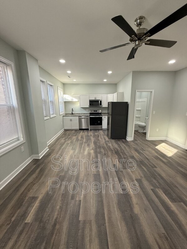 Photo - 2711 Detroit St Unit 3