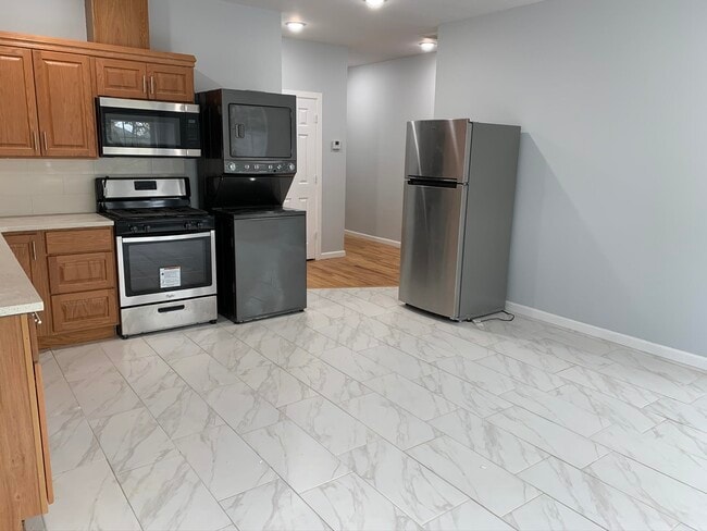 Photo - 452 Mallory Ave Apartment Unit 2