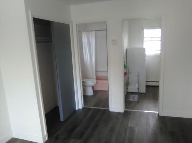 Photo - 1315 1st W St