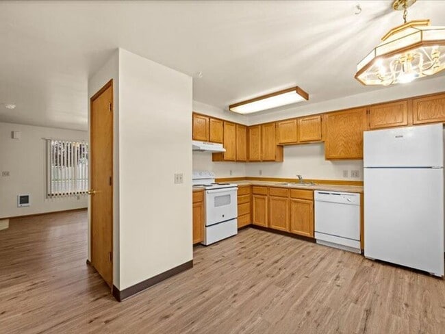 Photo - 400 S Morain St Unidad #7