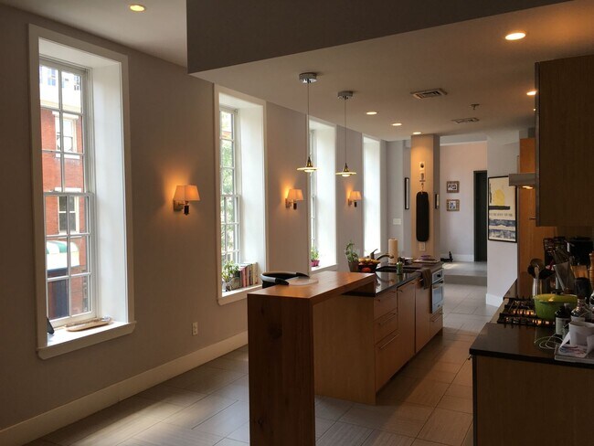 Photo - 116 S 20th St Unit 4th Floor