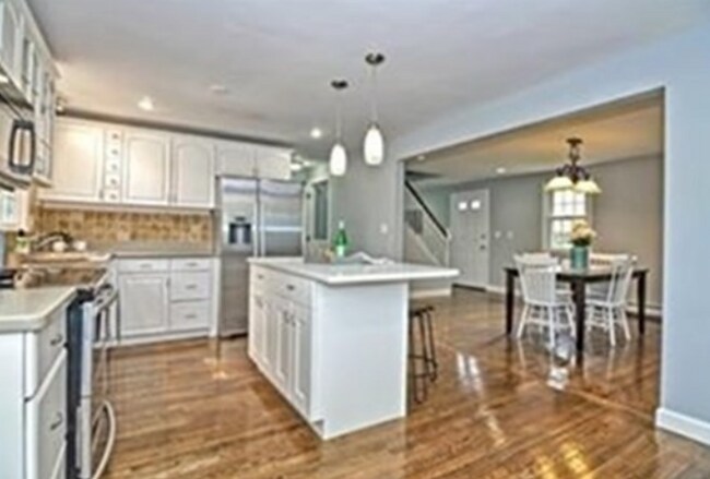 Photo - 16 Oak Hill Rd