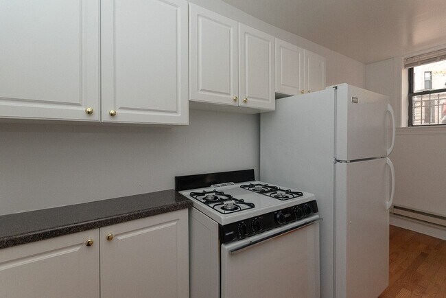 Photo - 3810 N Fremont St Unit 6H