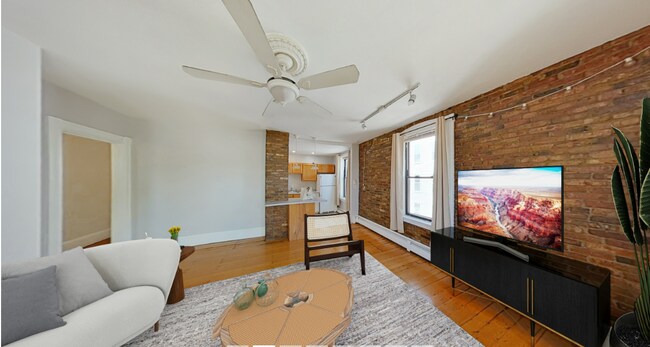 Photo - 1526 Tremont St