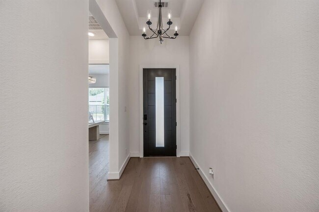 Photo - 24638 Lukes Lndg Wy