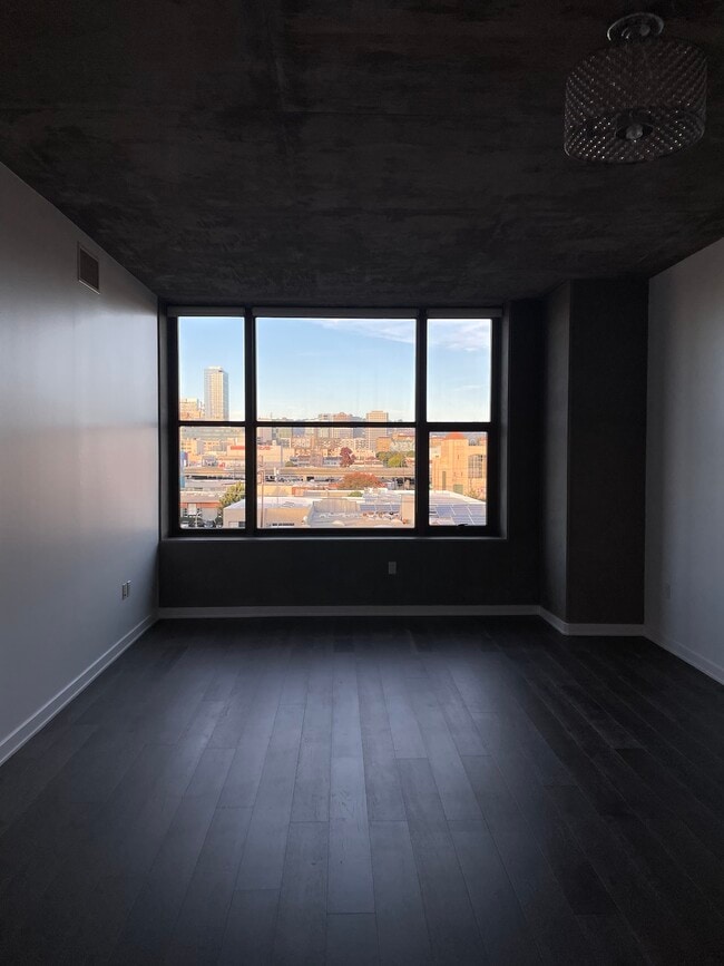 Photo - 311 2nd St Unit 603