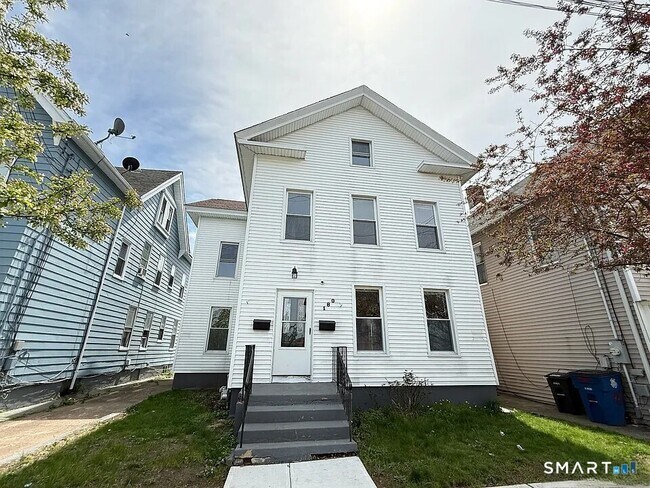 Photo - 180 Portsea St Unit 2