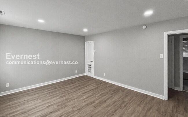 Photo - 1018 4th Ave W Unidad 2