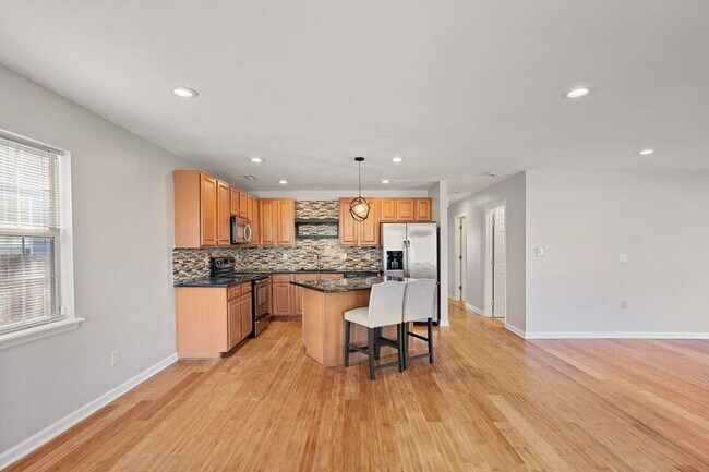 Photo - 1112 Belmont Ave