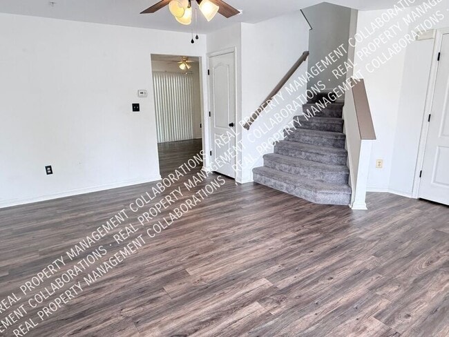 Photo - 205 Pidco Rd