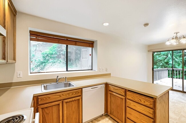 Photo - 6640 159th Ave NE