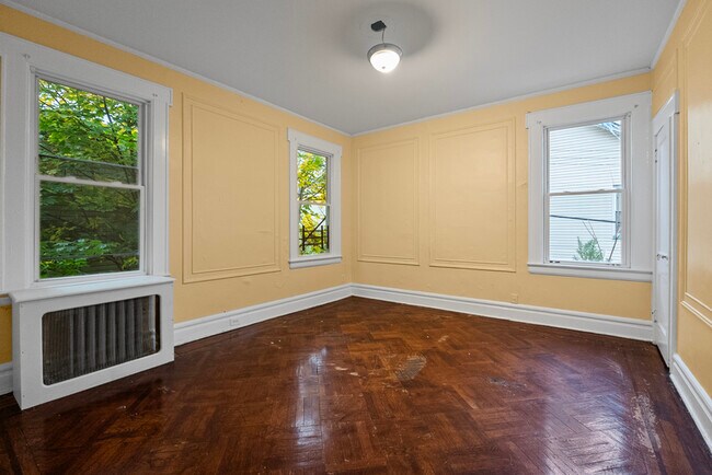 Photo - 187-189-189 Renner Ave