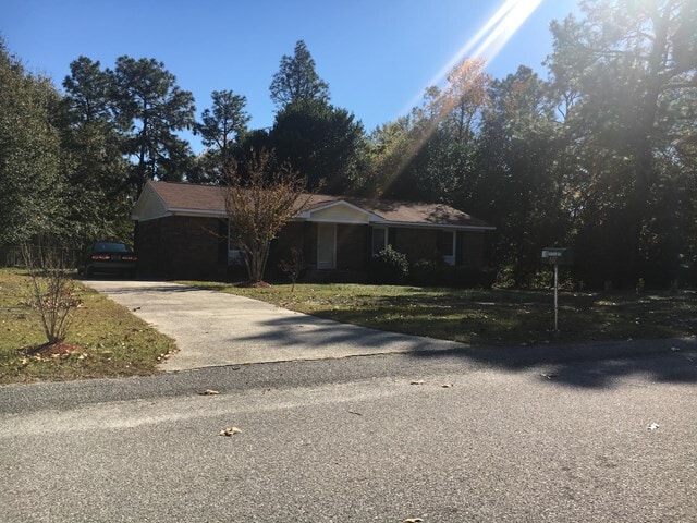20 Leann Ct
