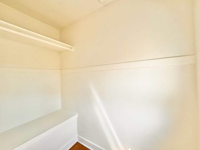 Photo - 1415 N Hobart Blvd Unit 1/4