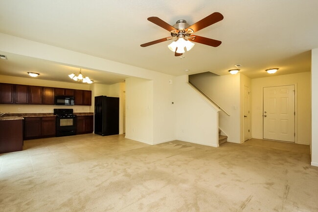 Photo - 1192 N Aberdeen Dr