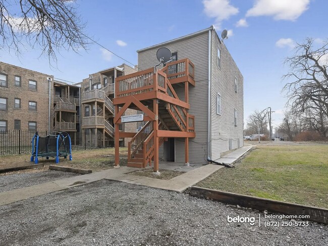 Photo - 1144 W 68th St Unit 2