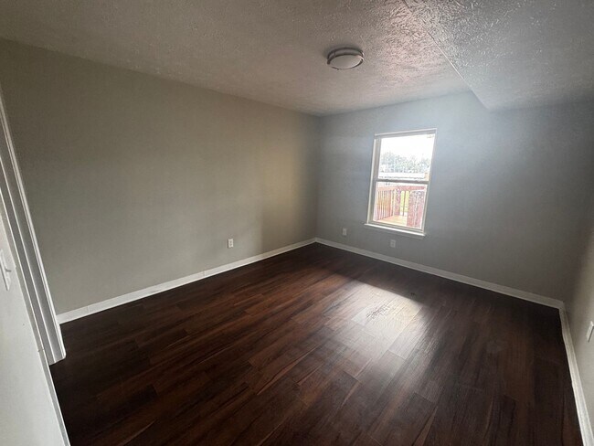 Photo - 2821 Greenwood Ave Apartamento Unidad 2821 Greenwood Ave #2