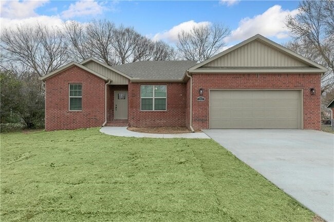 Photo - 292 Township Dr