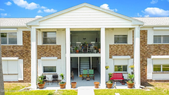 Building Photo - 190 E Olmstead Dr Unit H9 Rental