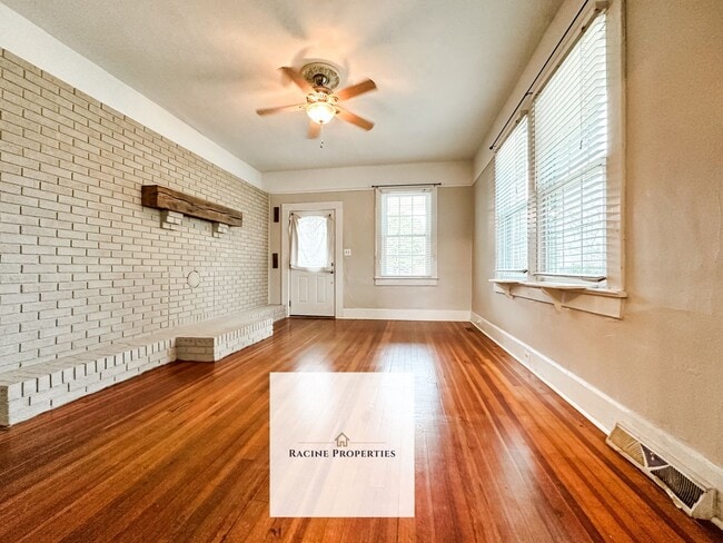 Photo - Cozy Two Bedroom Home in Lyman