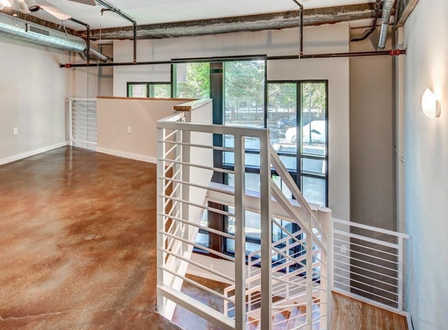 Photo - 415 St Pauls Blvd