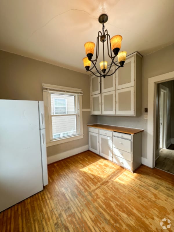 Building Photo - 129 Broadwater Ave Rental